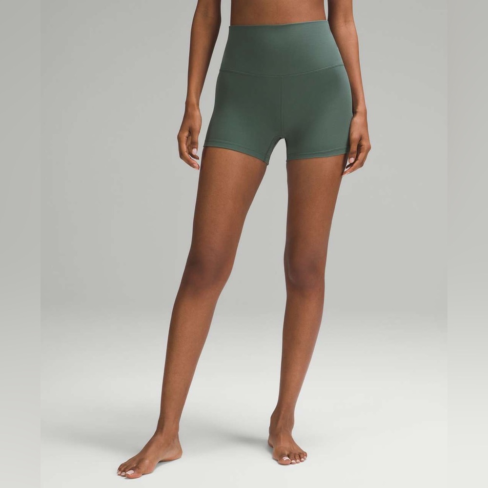 NWT Lululemon Align High-Rise Short 4" Dark Forest 🌲